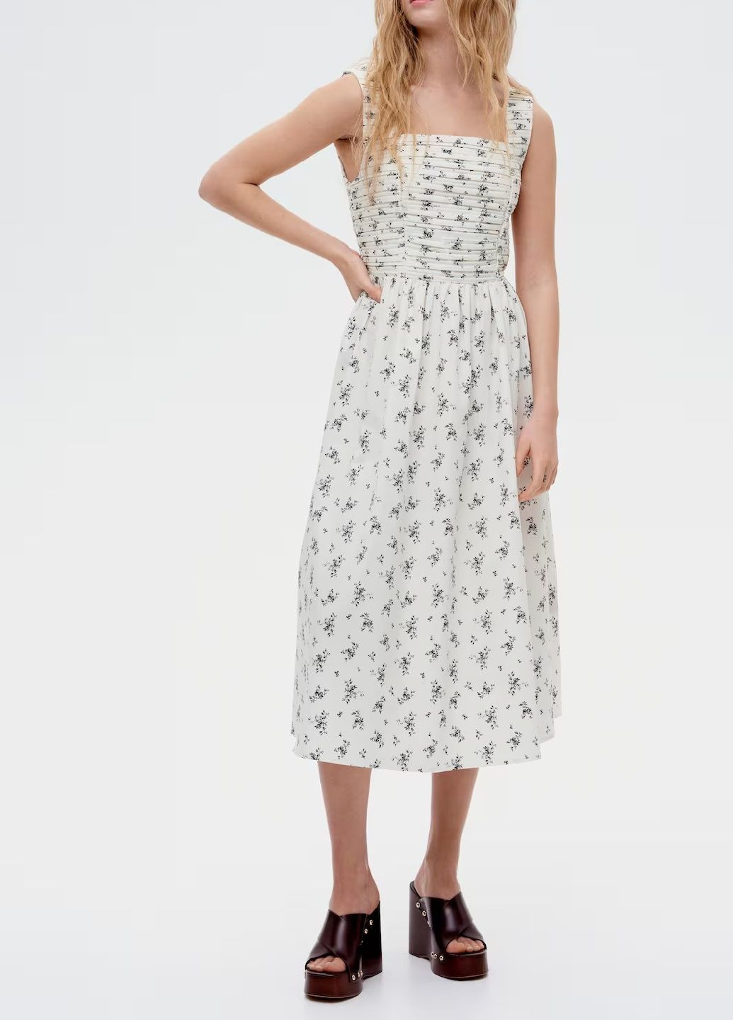 Молочна кежуал сукня H&M з квітковим принтом