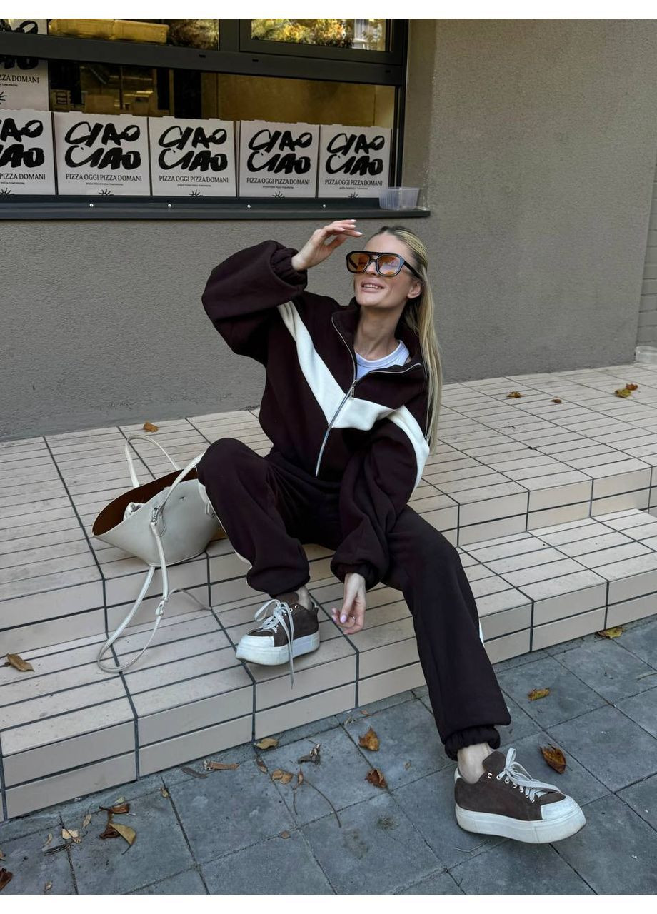 Теплий жіночий костюм двійка флісовий з лампасами Колір шоколад No Brand (362411259)