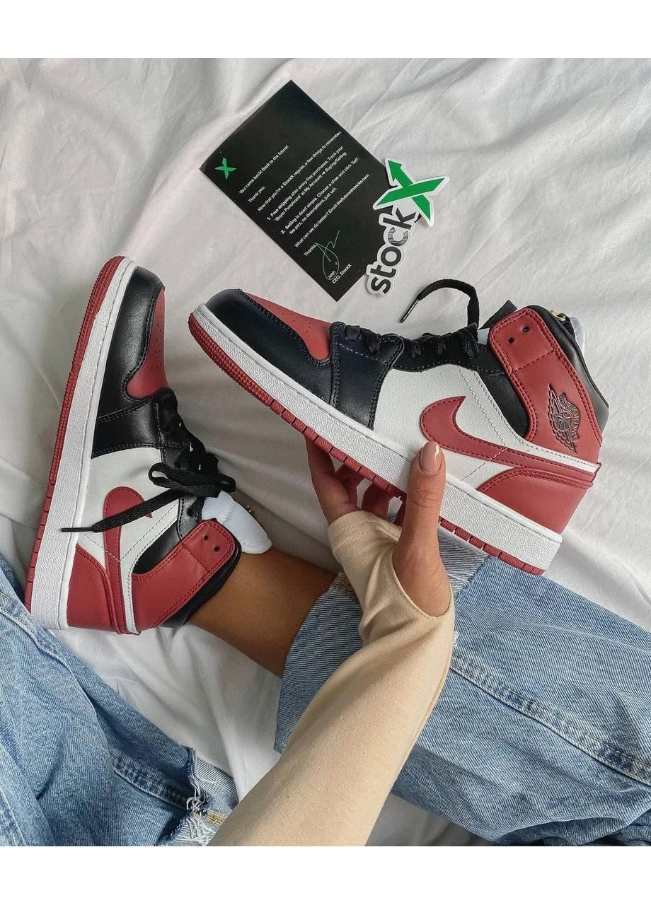 Чорні літні кросівки nike air jordan 1 retro mid se black dark beetroot найк аір джордан No Brand