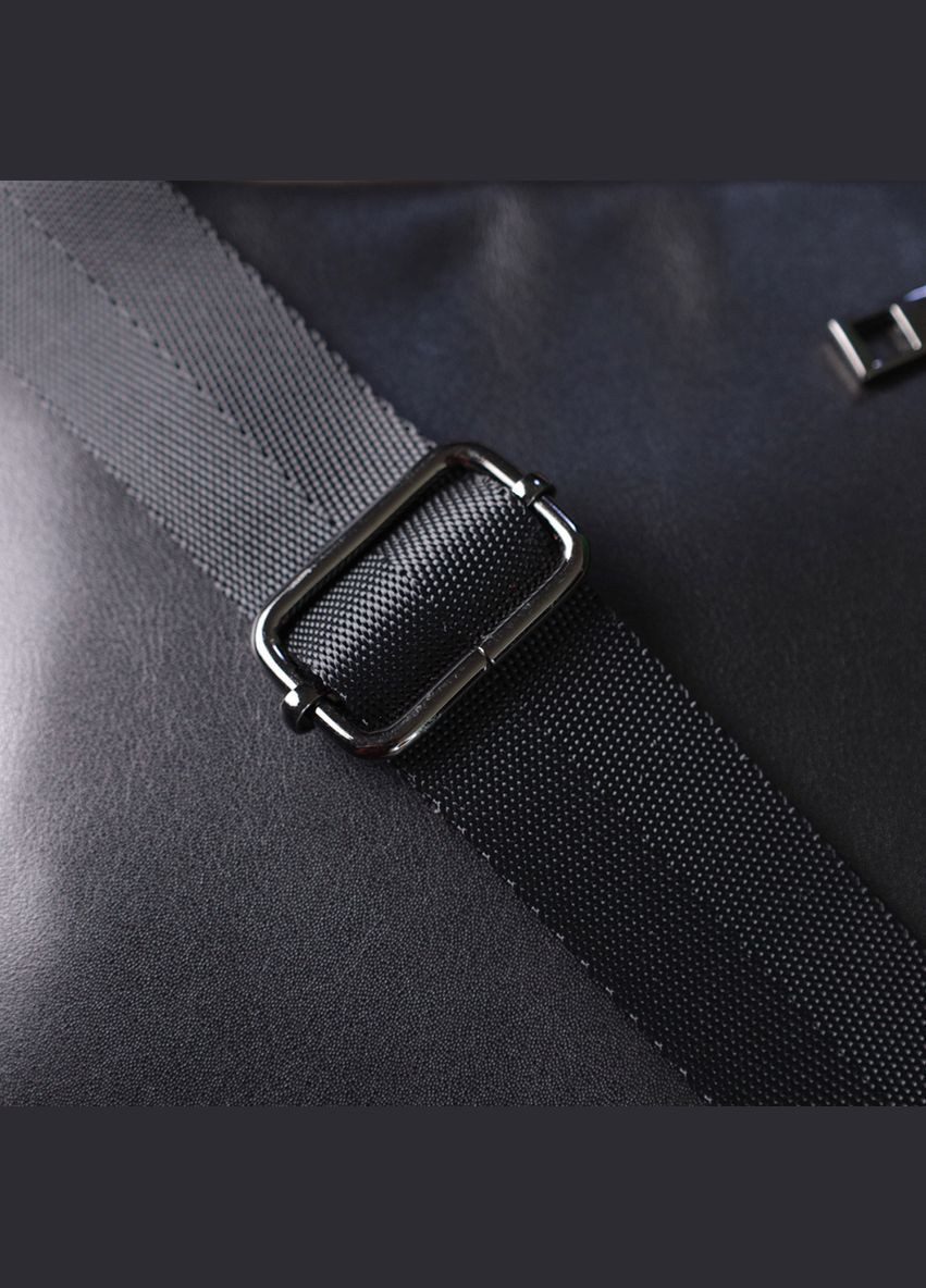 Классическая мужская сумка кросс боди из натуральной глянцевой кожи черная 22846 Shvigel (329197396)