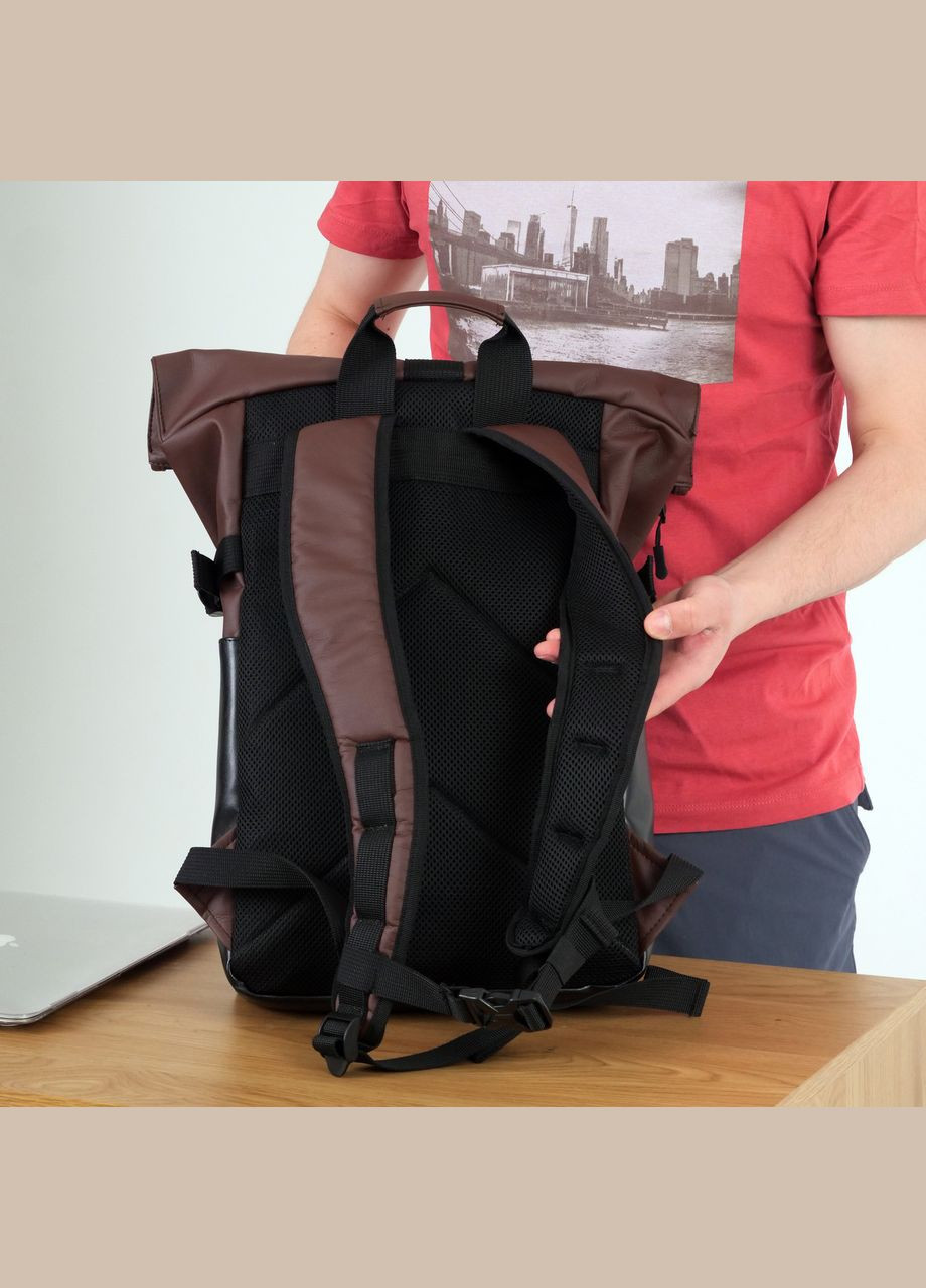 Универсальный рюкзак Роллтоп для ноутбука для путешествий коричневого цвета из экокожи ToBeYou rolltopnew (284725571)