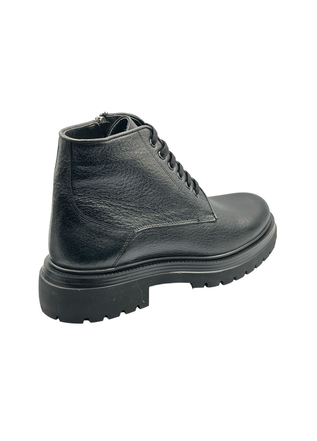 Черные ботинки зимние, верх натуральная кожа, внутри натуральный мех цигейка Sherlock Soon