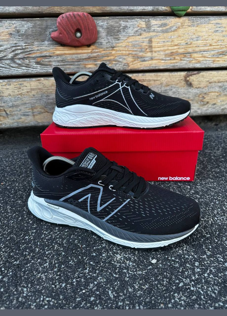 Черные всесезонные легкие кроссовки No Brand