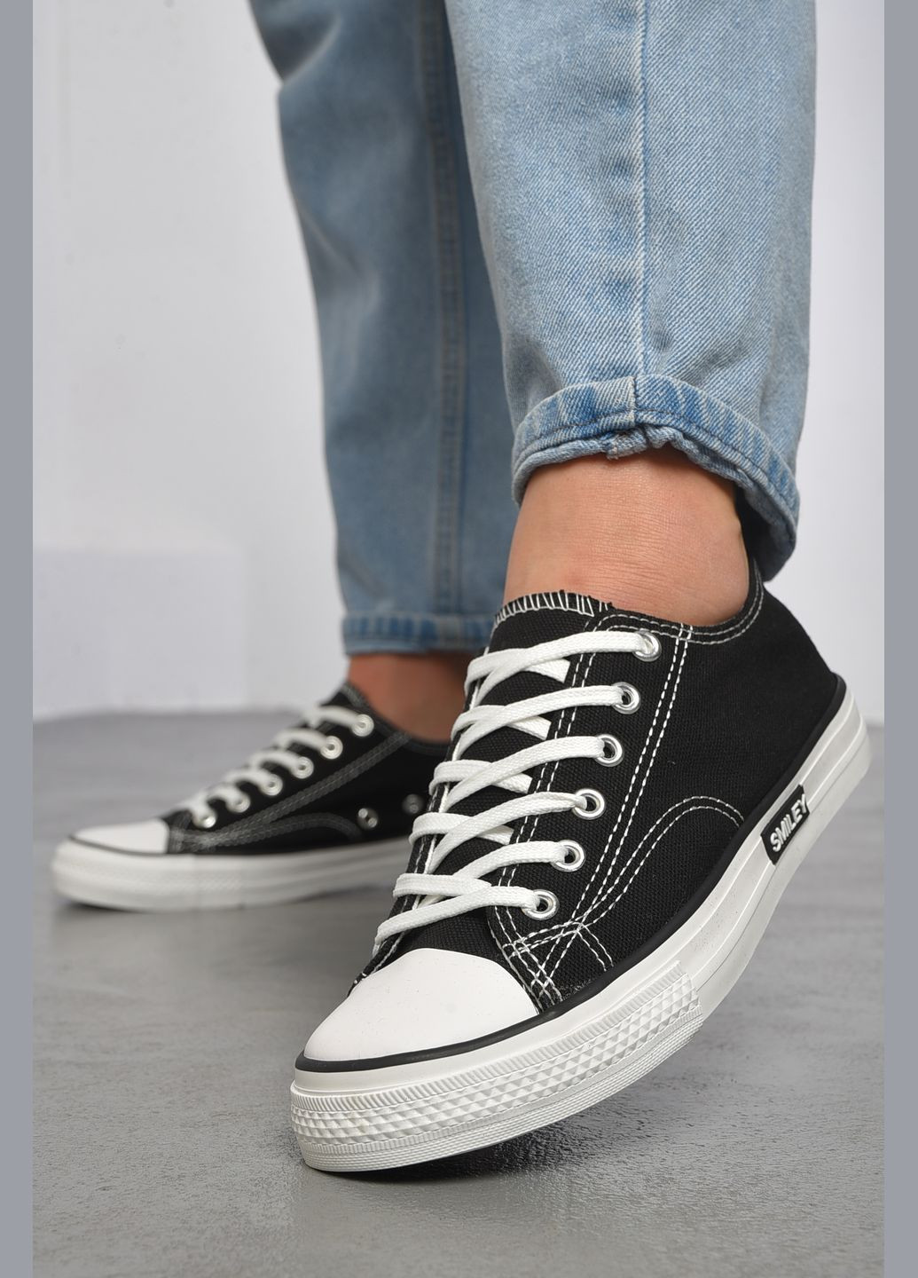 Чорні кеди жіночі чорного кольору на шнурівці текстиль Let's Shop