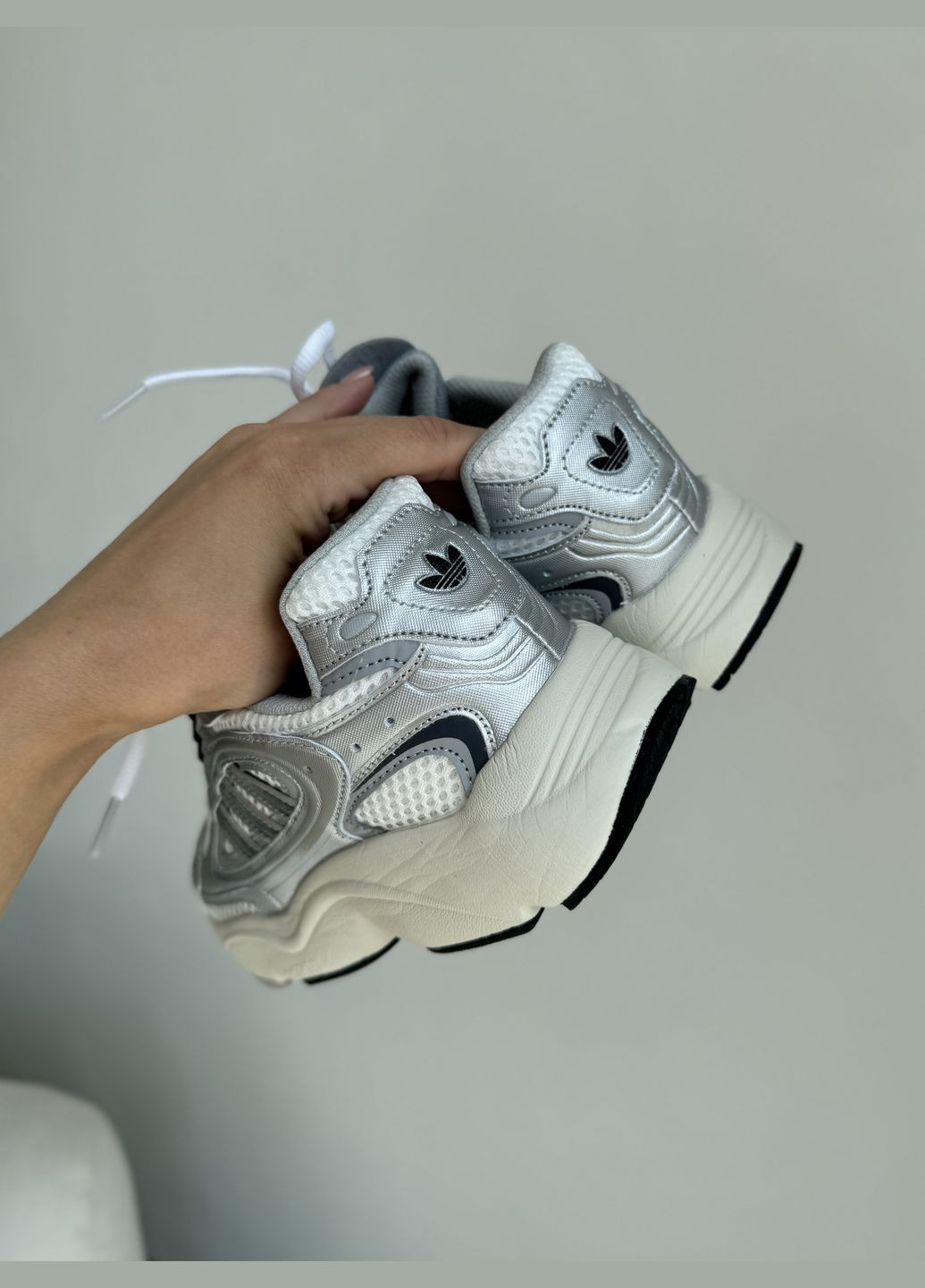 Кроссовки женские и мужские Adidas Ozmillen gray | Озмиллен серые No Brand серые демисезоны (316507763)