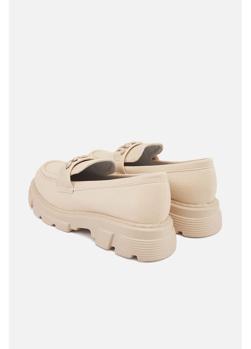 Бежевые туфли для девочки Yuki