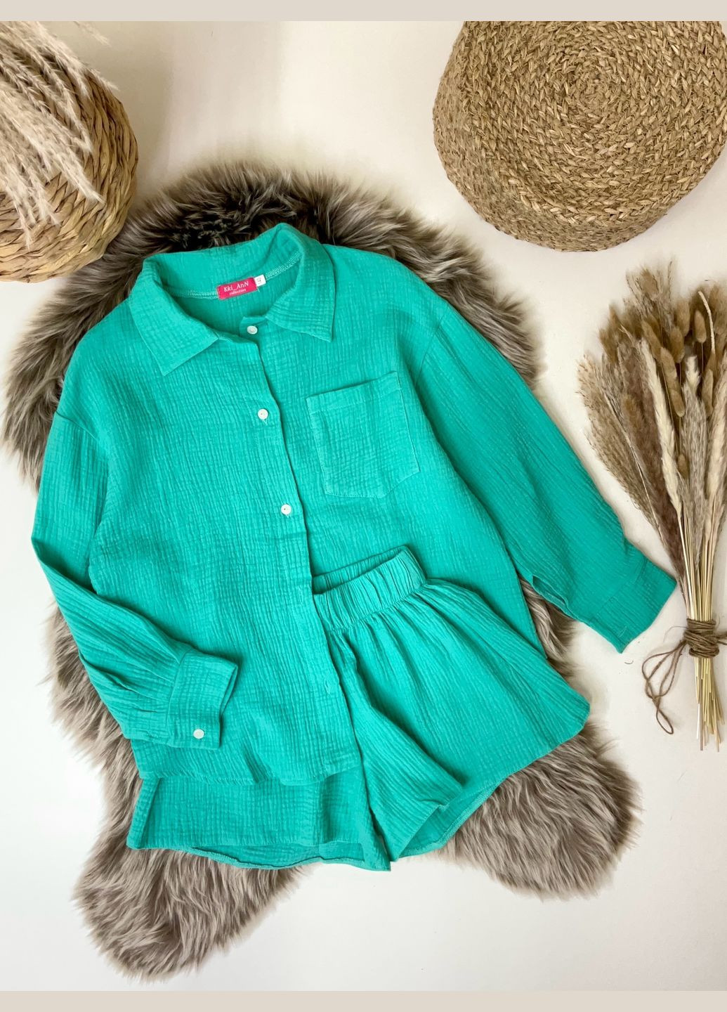 Бірюзовий літній ніжний та яскравий літній костюм Україна