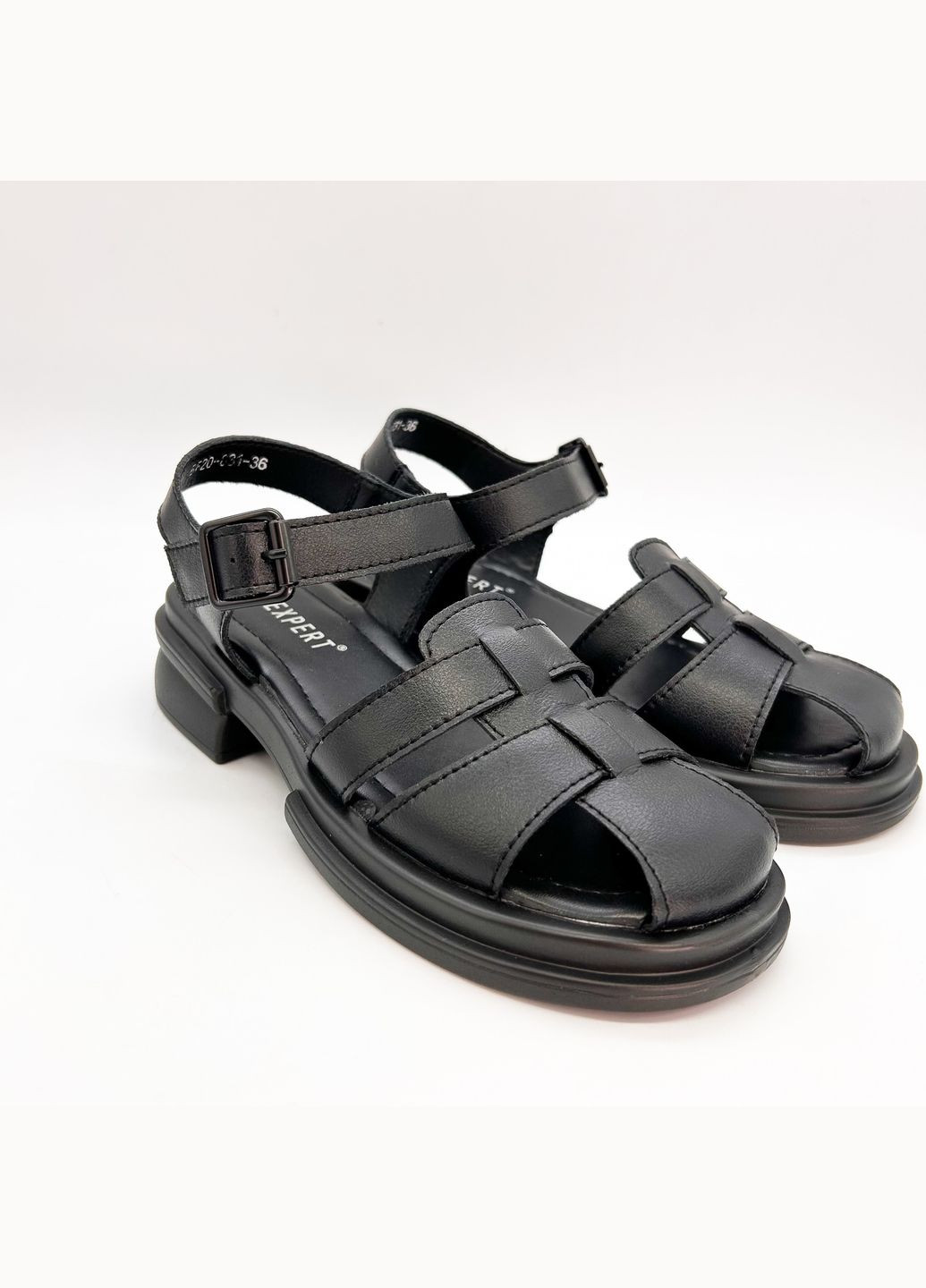 Черные босоножки (р) кожа 0-1-1-bf-20-831 Lifexpert с ремешком