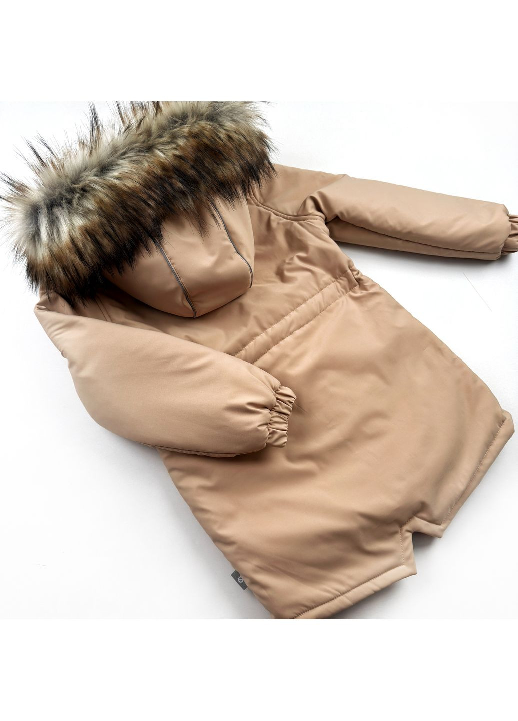 Бежева зимня куртка Marakas