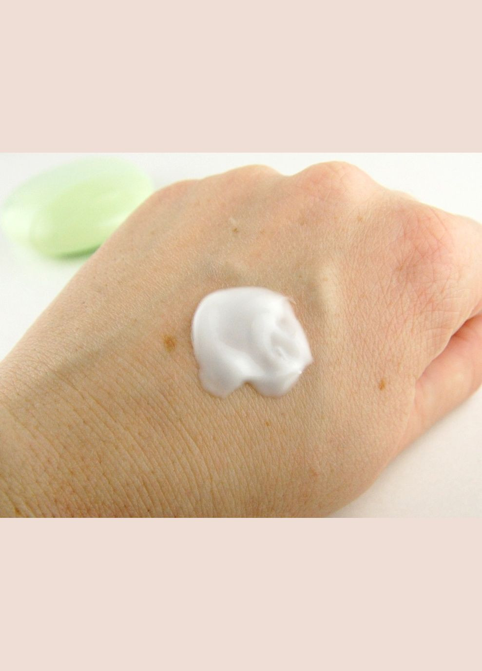 EOS Лосьйон для рук Essential Hand Lotion (44 мл) Cucumber — Крем, Туреччина (280265741)