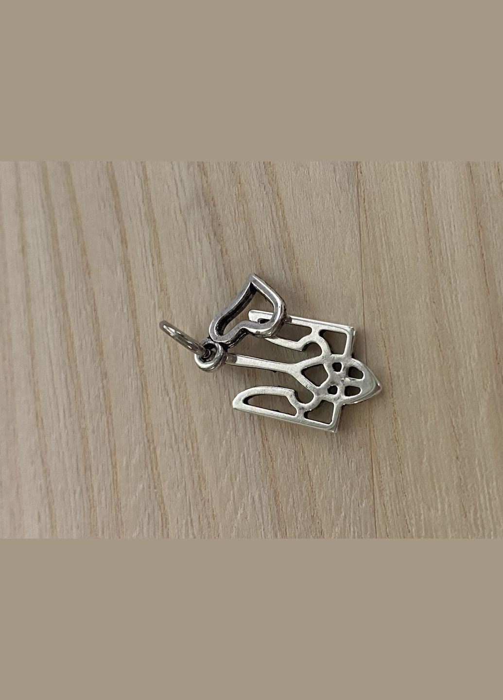 Підвіс "Герб із серцем" No Brand (317776521)