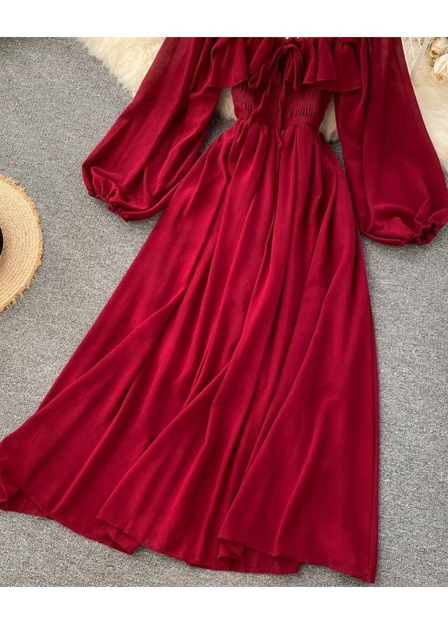 Червона вечірня жіноча сукня з пишними рукавами та романтичним вирізом з пишною спідницею Україна однотонна