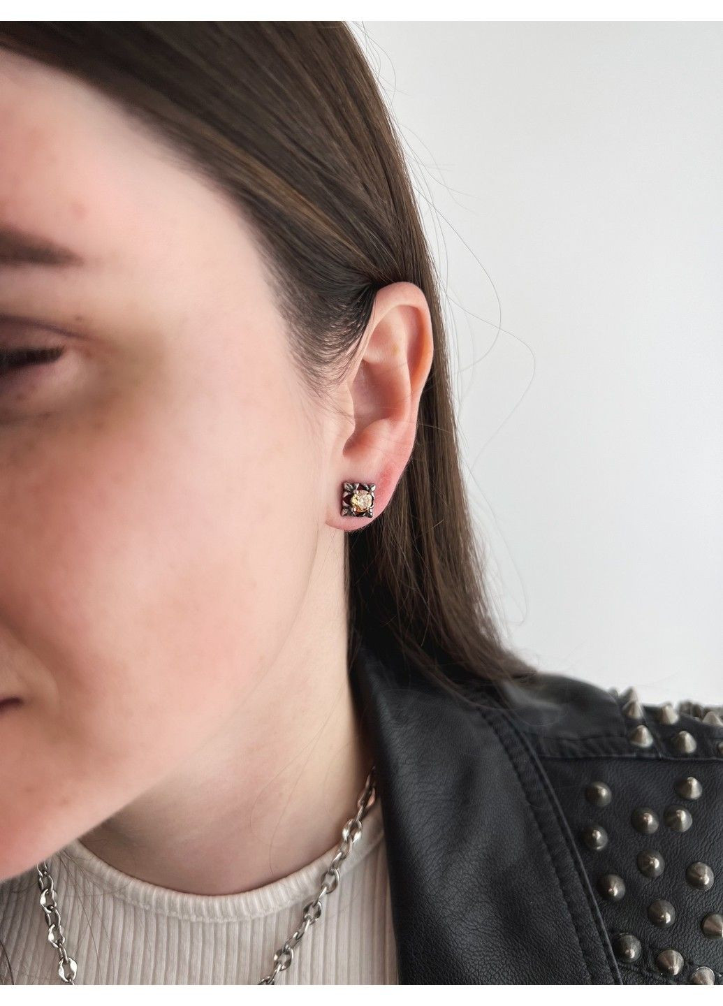 Готичні панк сережки з каменями із медичної сталі ES-057 No Brand (299330613)