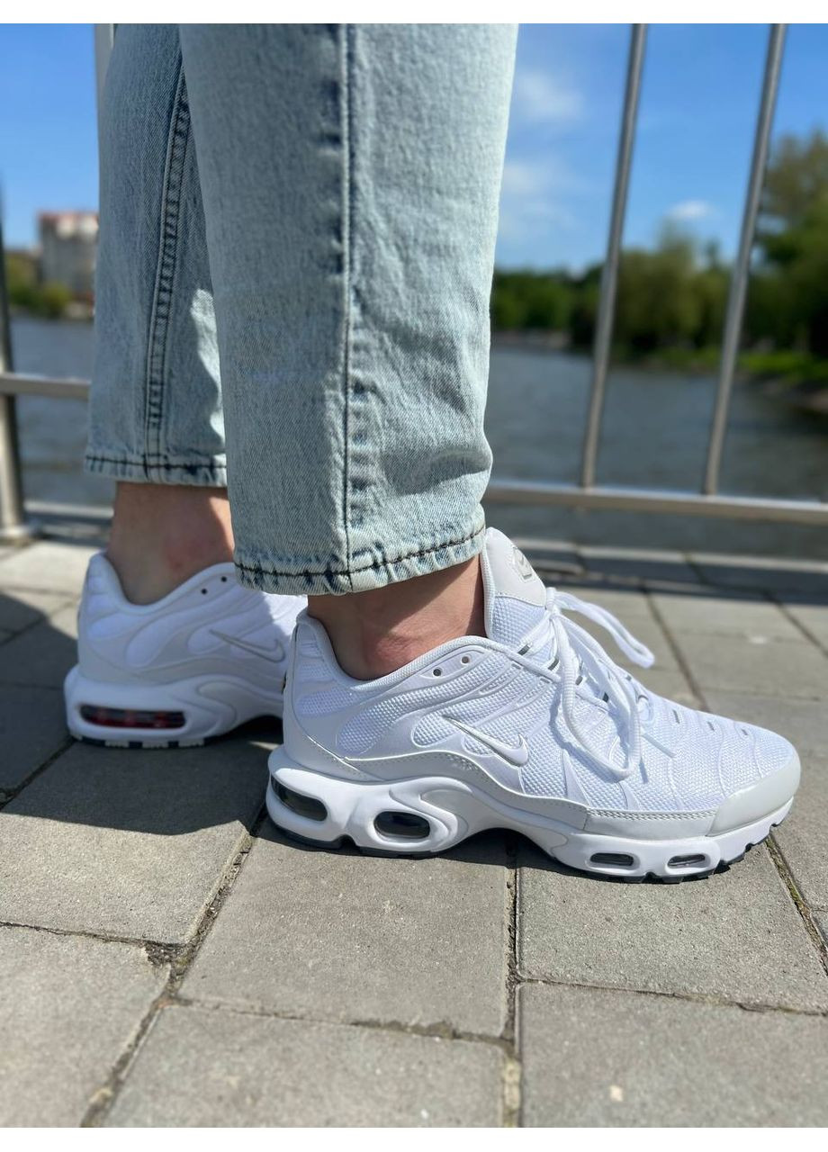 КРОССОВКИ ЖЕНСКИЕ NIKE AIR MAX PLUS TN WHITE НАЙК АИР МАКС ТН ПЛЮС No Brand белые демисезоны (367168294)
