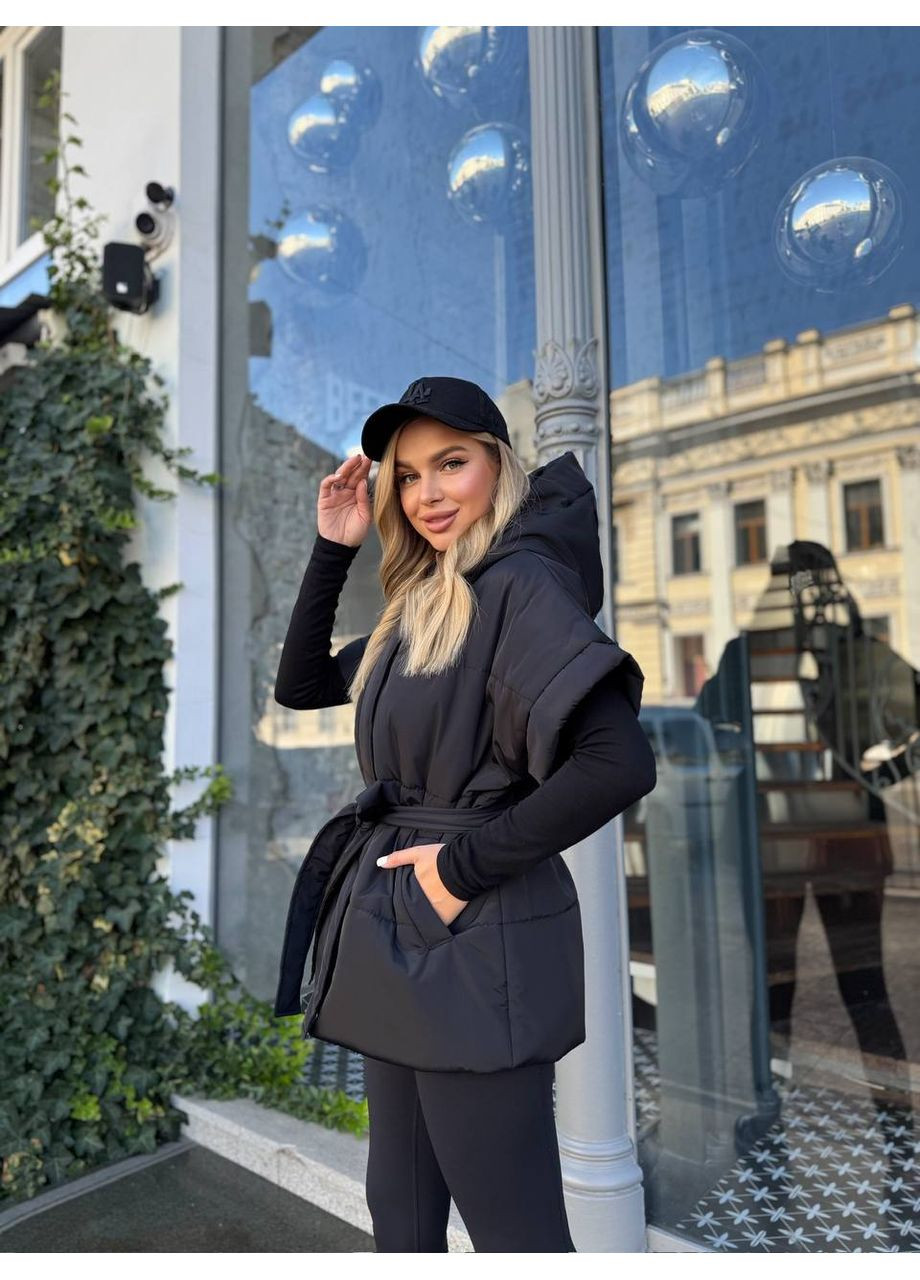 Жилет с капюшоном и поясом на молнии и кнопках No Brand (357075897)