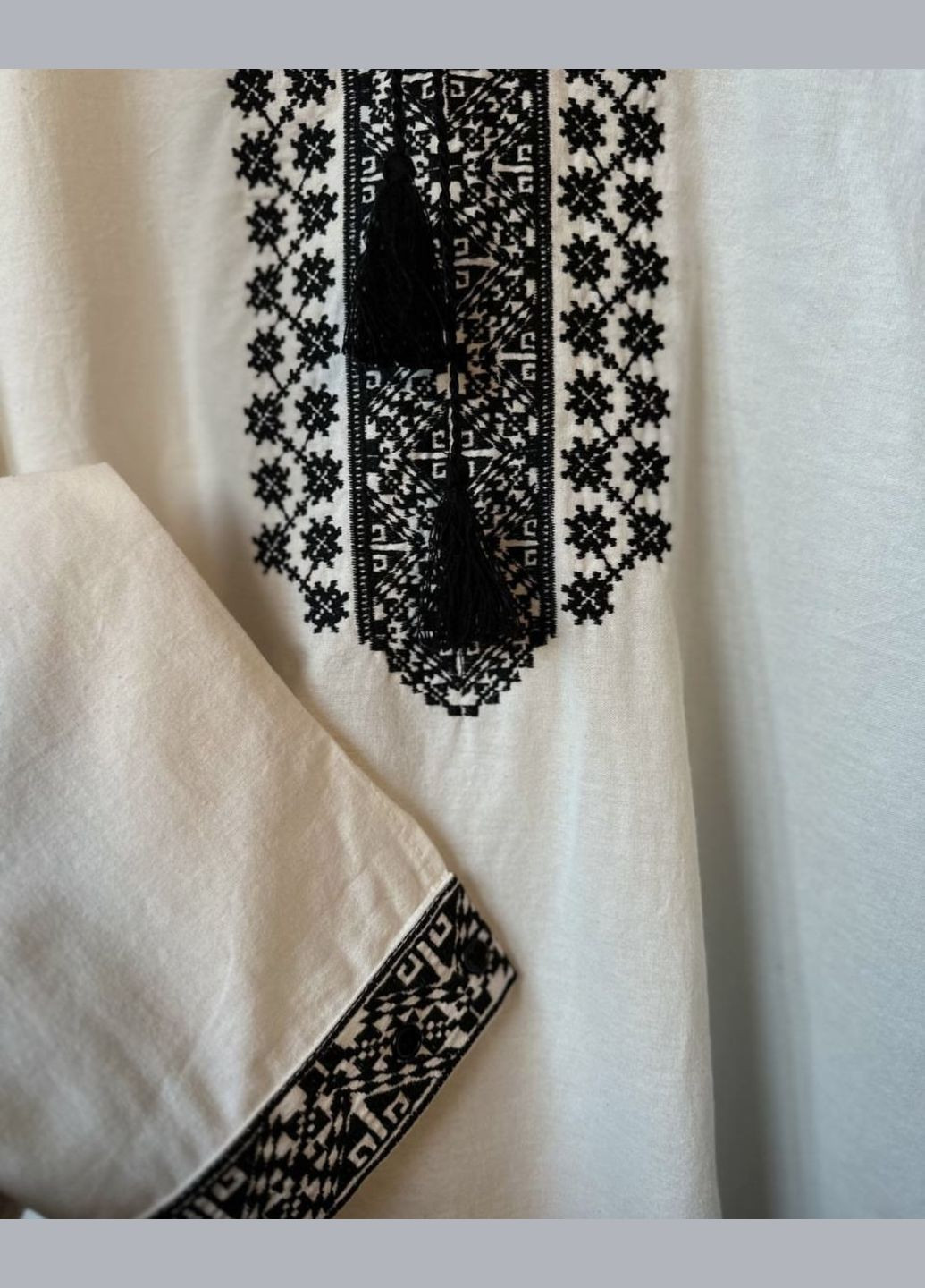 Белая мужская вышиванка звездопад белая ESQ (308796436)