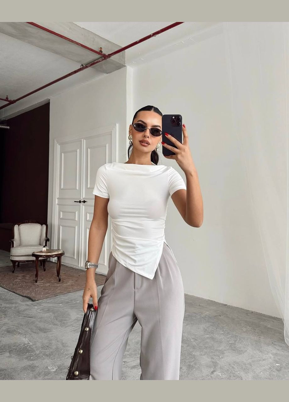 Женский белый топ No Brand (342718127)