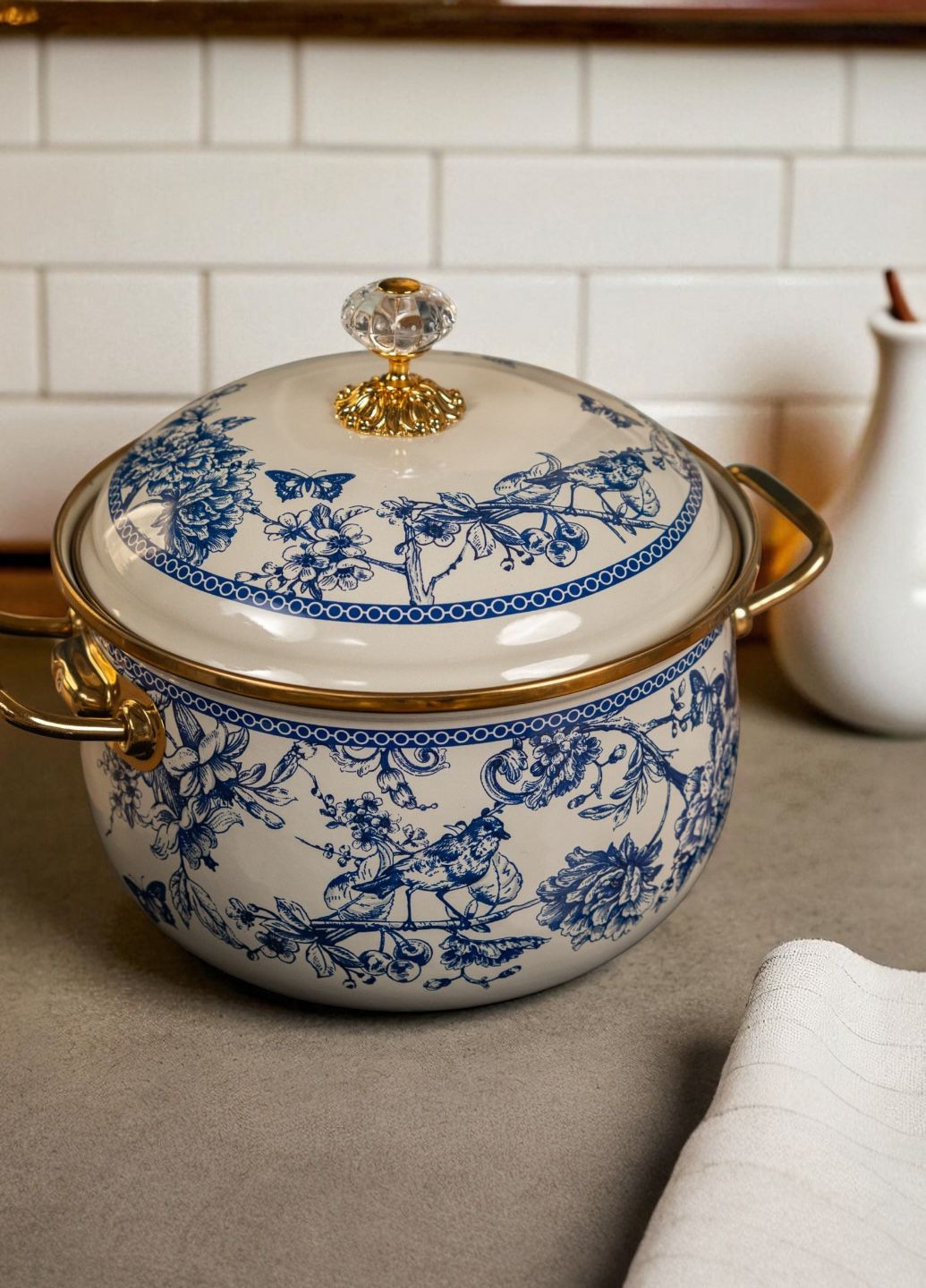 Кастрюля эмалированная "Navy", 3.8л No Brand (358203554)