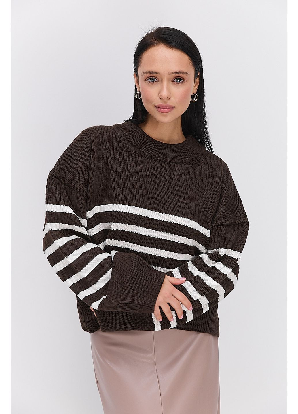 Жіночий вязаний светр оверсайз світло-зелений в молочну смужку Arjen (370602271)