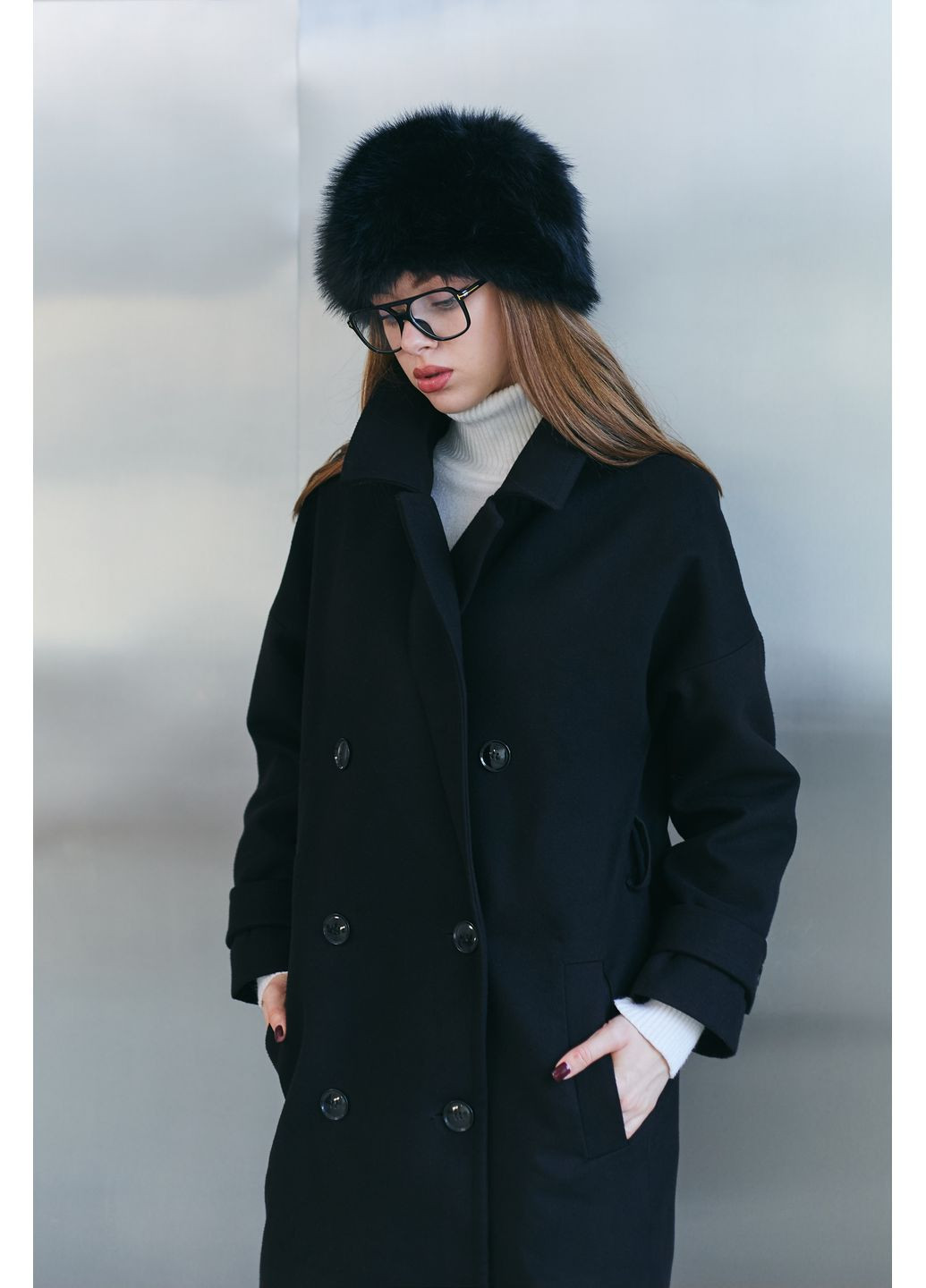 Жіноча шапка зі штучного хутра FURGLAM чорна с підкладом No Brand (369489312)