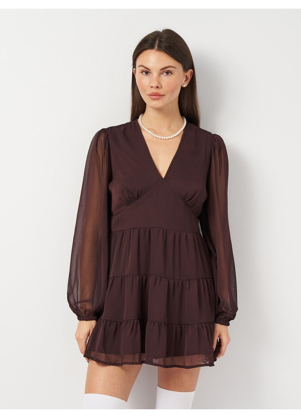 Коричнева коктейльна сукня Boohoo однотонна