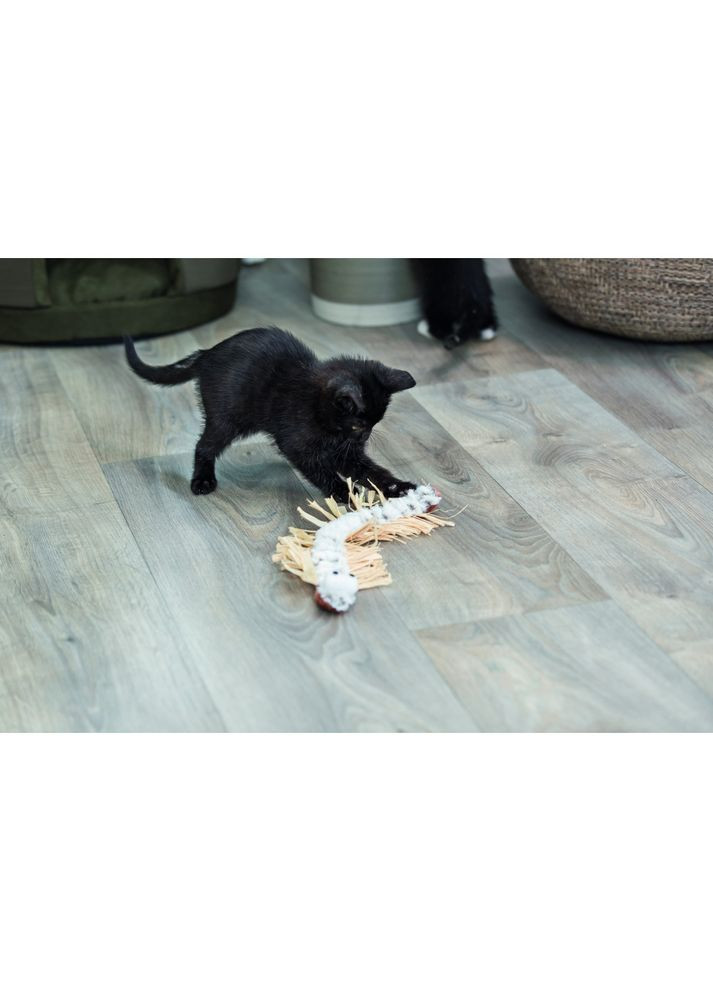 Іграшка для котів Сороконіжка плюш та рафія 33 см Trixie (330747157)