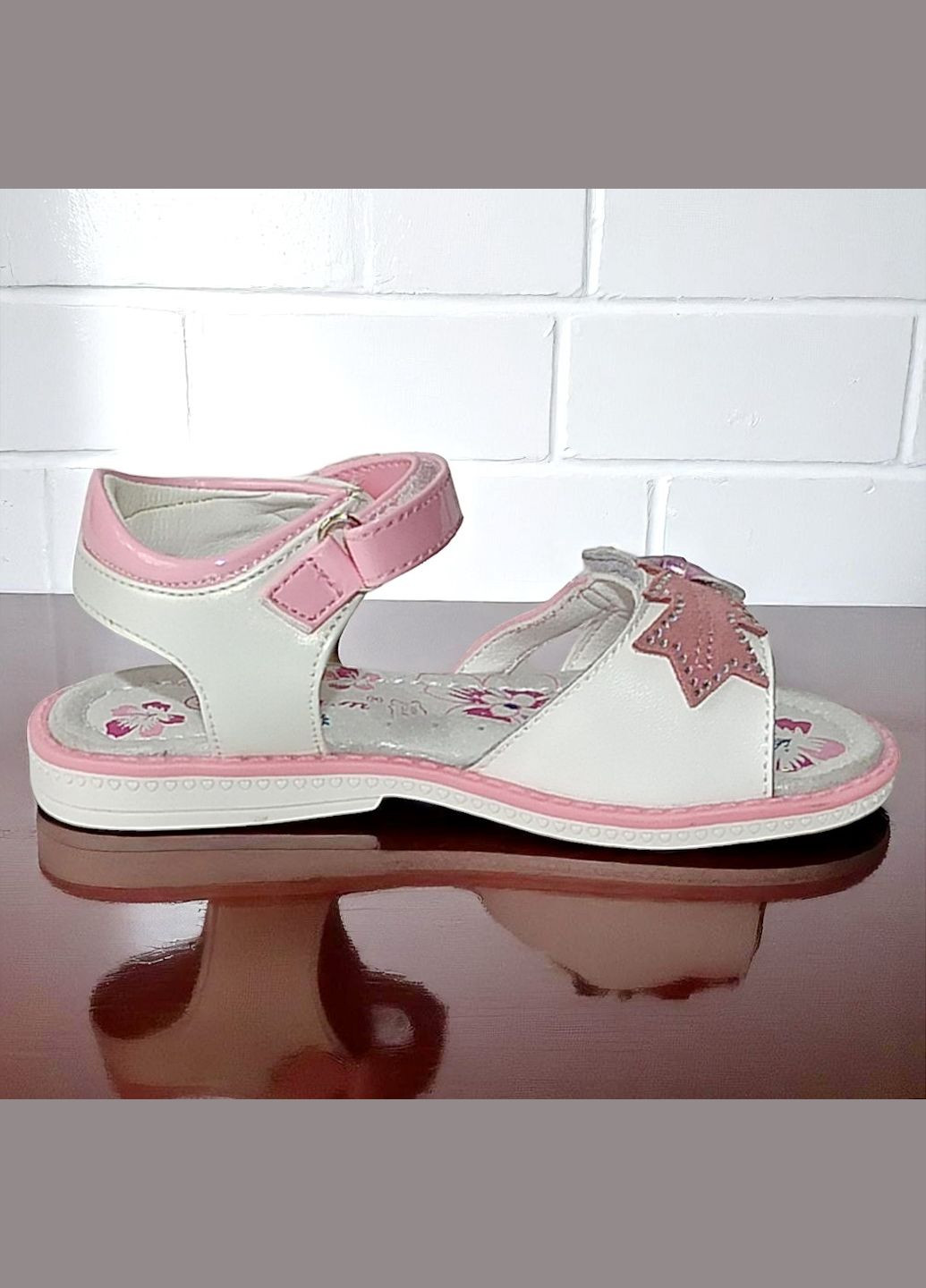 Белые повседневные, праздничные открытые босоножки на липучках сандалии для девочки том м Tom.M на липучке