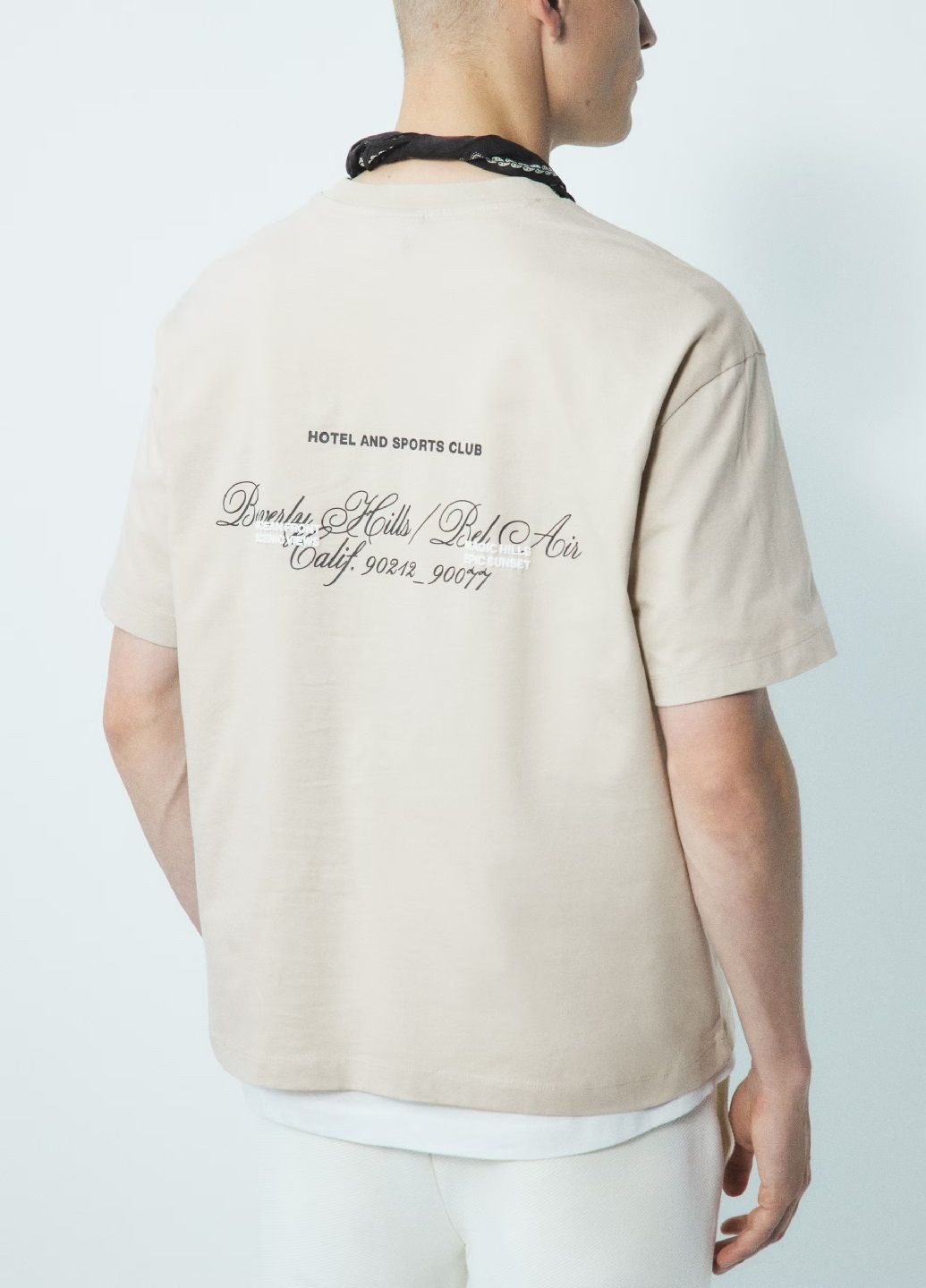 Бежевая футболка H&M