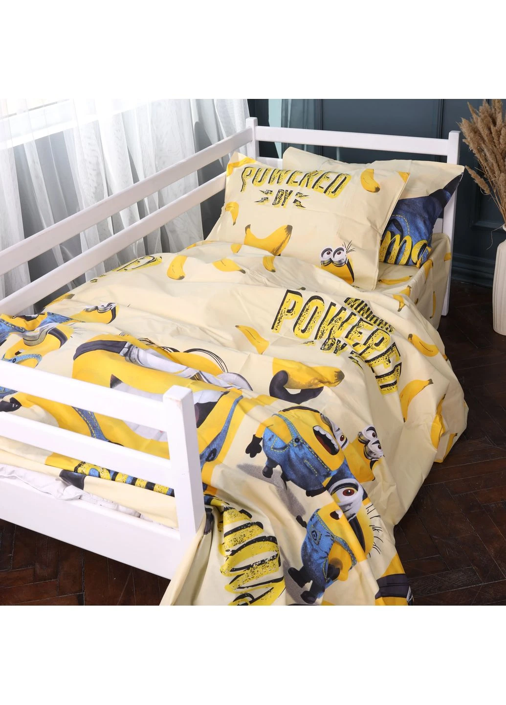Комплект постільної білизни Бязь JUNIOR 17-0808 Minions and bananas Полуторний Євро Mirson (399965246)