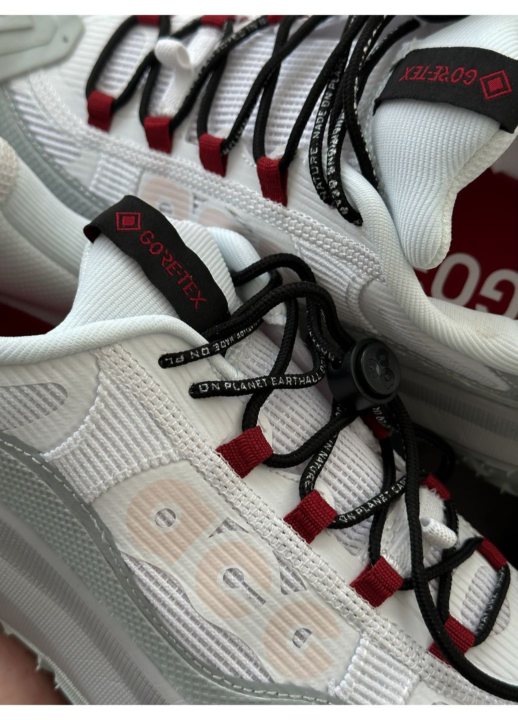 Кросівки жіночі і чоловічі Nike ACG Mountain Fly 2 Low GTX Beige Dark Smoke Grey | Найк АЦГ Моунтеін Флай 2 сірі No Brand сірі демісезони (351871622)