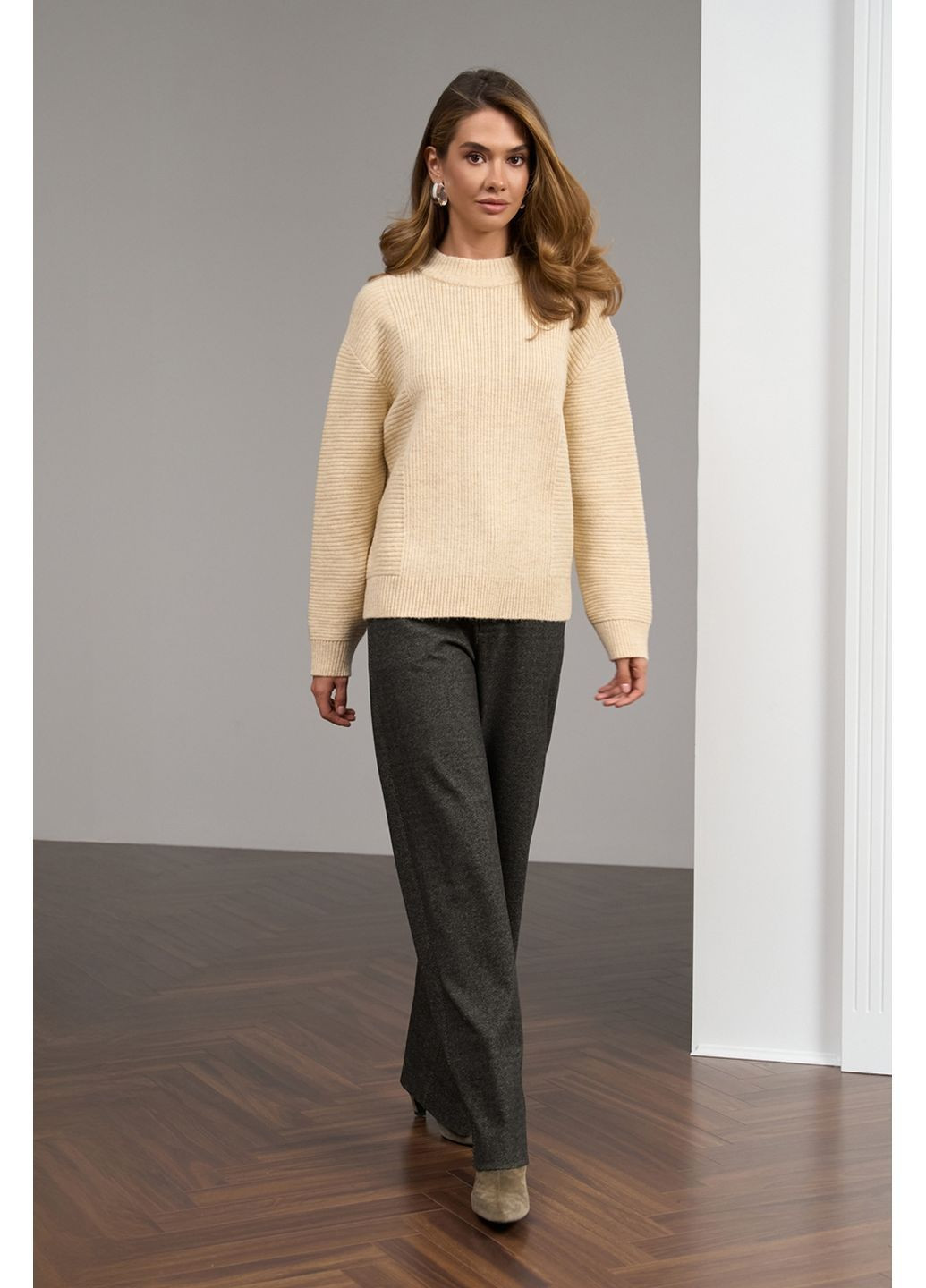 Бежевий светр з натуральної вовни 2834 Triko Bakh