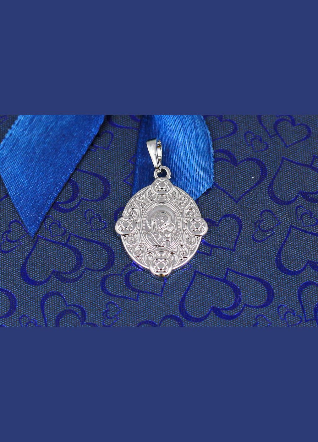 Ладанка овал с выступающими краями Богородица с младенцем 2 см серебристая Xuping Jewelry (316607361)