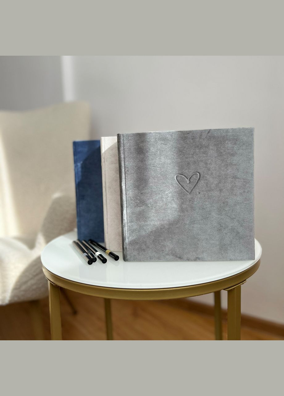 Бежевый велюровый фотоальбом с тиснением "Росток" - до 200 фото 10×15 см Your Magnets (338861573)