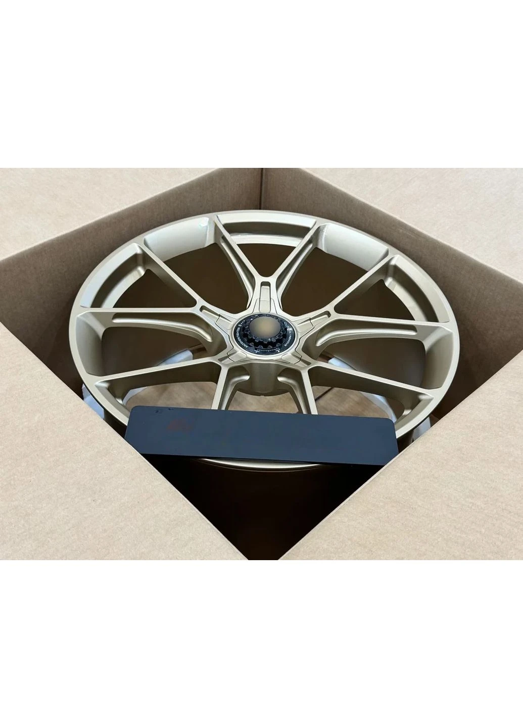 Ковані диски R22 V9 (4 шт) для Porsche Cayenne 2018- рр OEM (392177894)