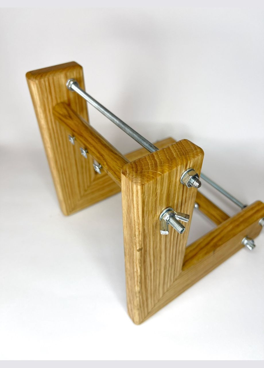 Верстат для бісероплетіння Станок дерев'яний з різьбовою шпилькою для чіткої фіксації Коричневий 20 см х 20 см х 22 см Finding (316918030)