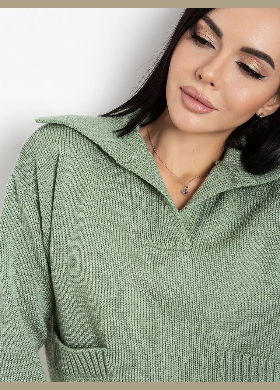 Жіночий светр із двома кишенями оливкового кольору р.42/46 405082 New Trend (285711979)