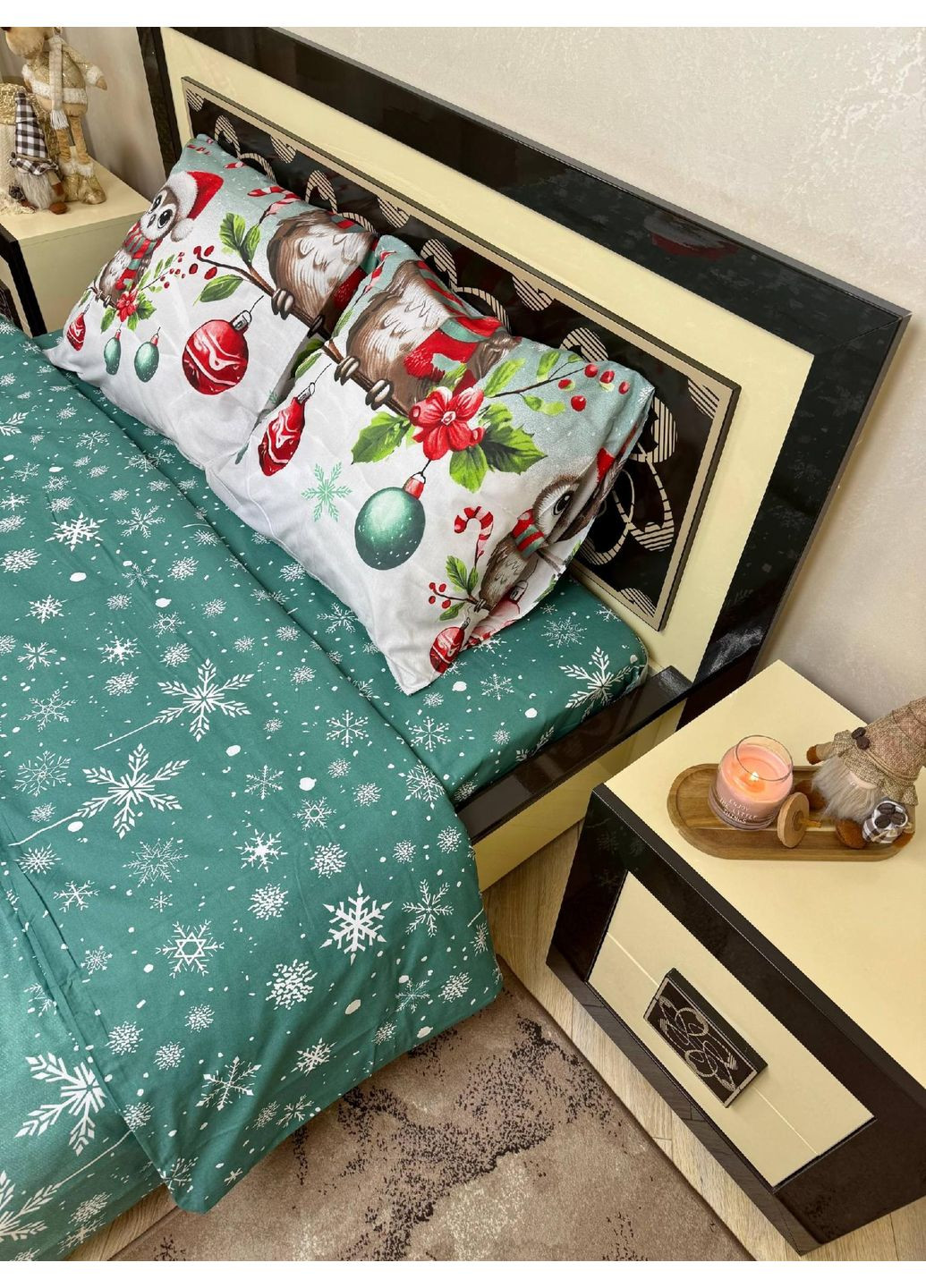 Постельное белье новогоднее хлопковое 8324 Двуспальное 180 x 220 Бязь Зеленое 50 х 70 No Brand (362414477)