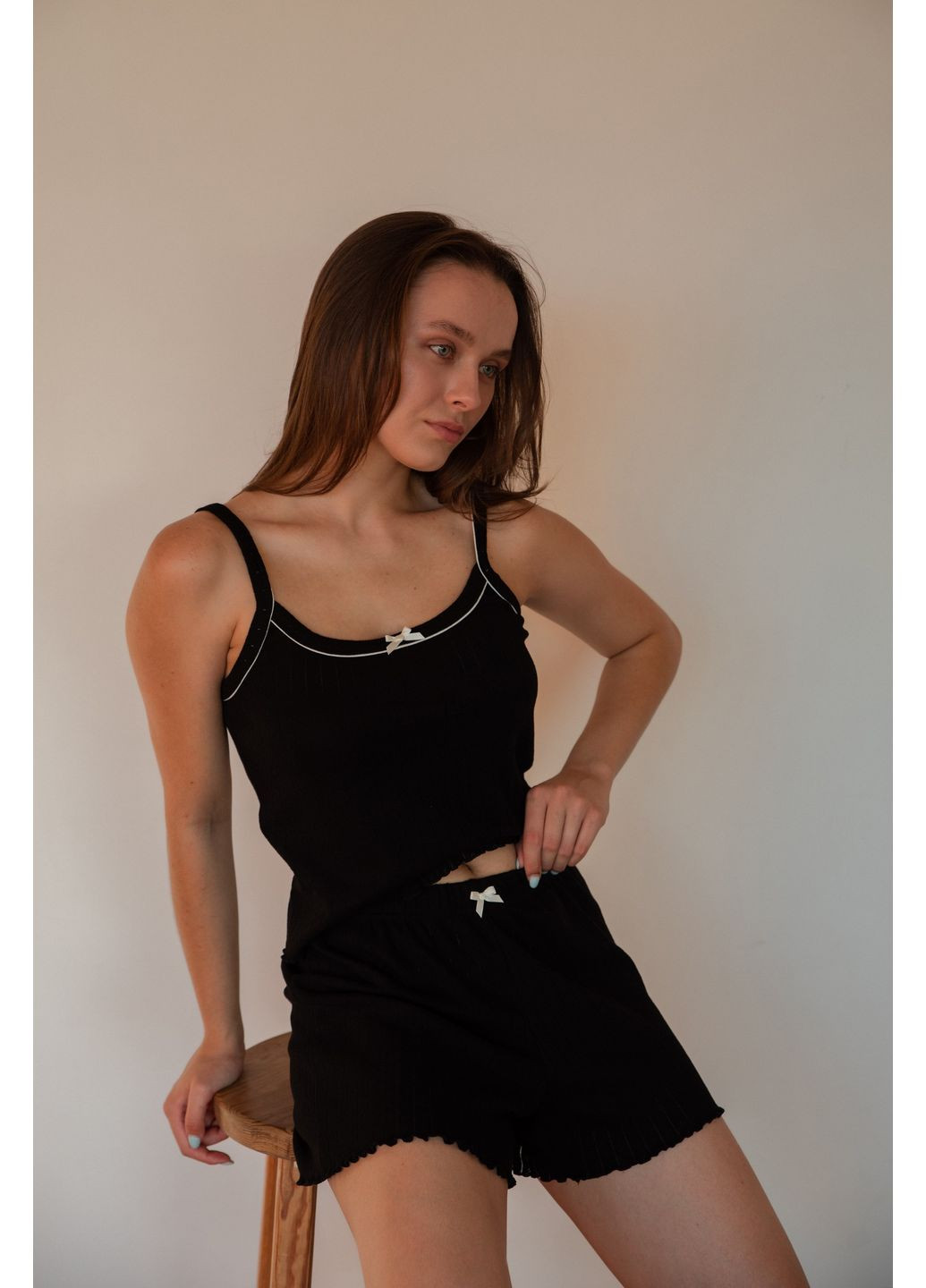 Черная женский хлопковый комплект с перфорацией. N.EL.