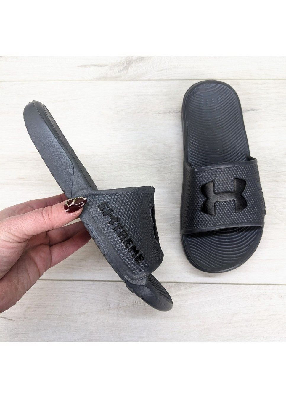 Темно-серые женские пляжные шлепанцы сланцы пенковые Gipanis