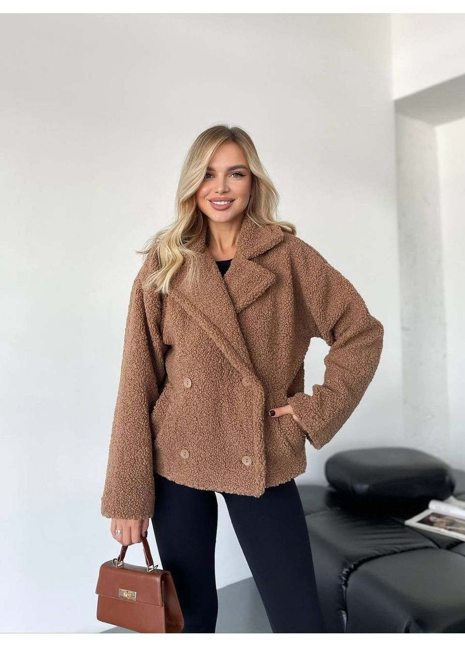 Кофейная зимняя женская короткая шуба-куртка из букле Fashion