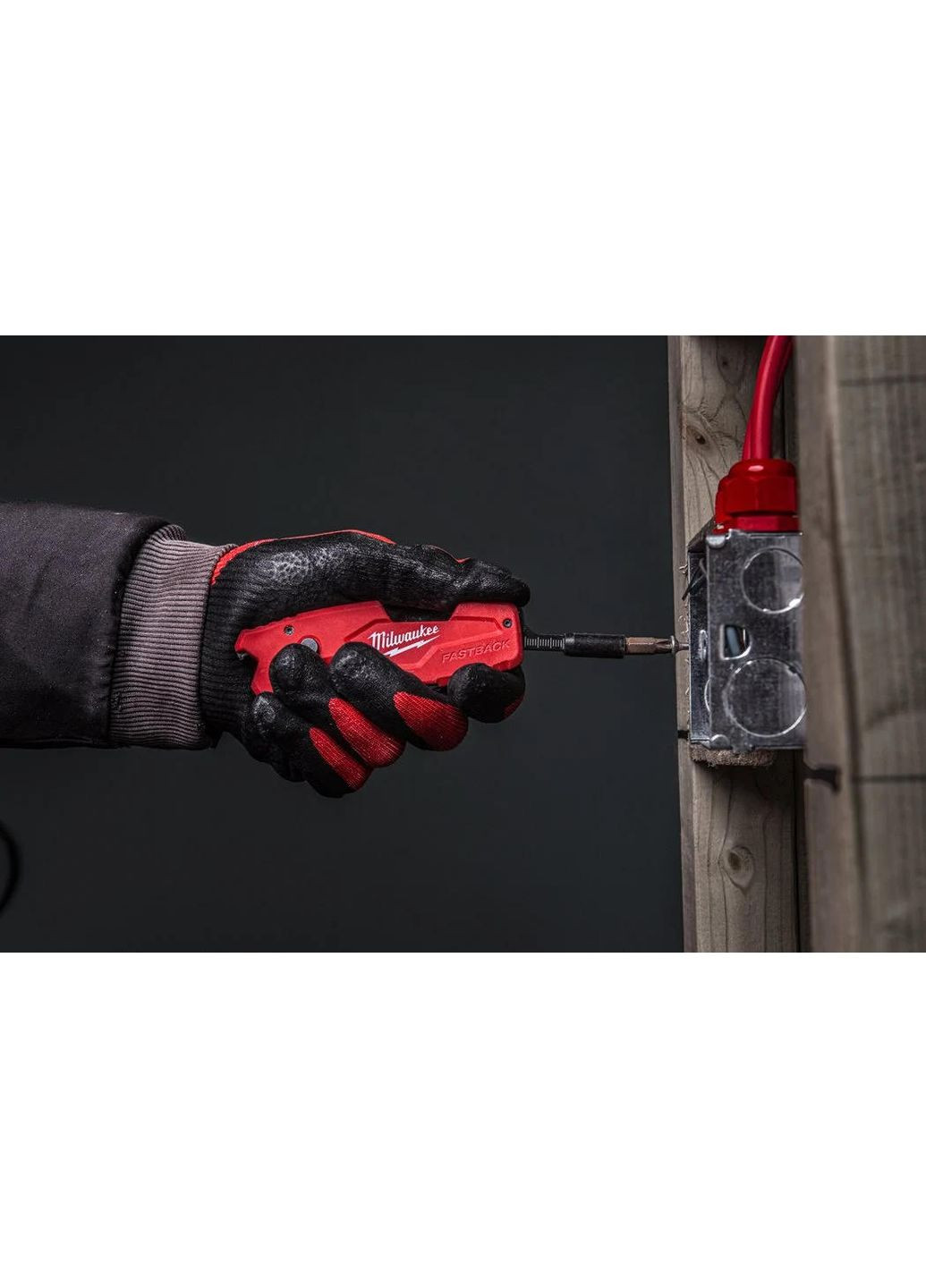 Ніж будівельний трапецевидний складаний Fastback, 18мм, тримач для біт 1/4", корпус Milwaukee (361076498)