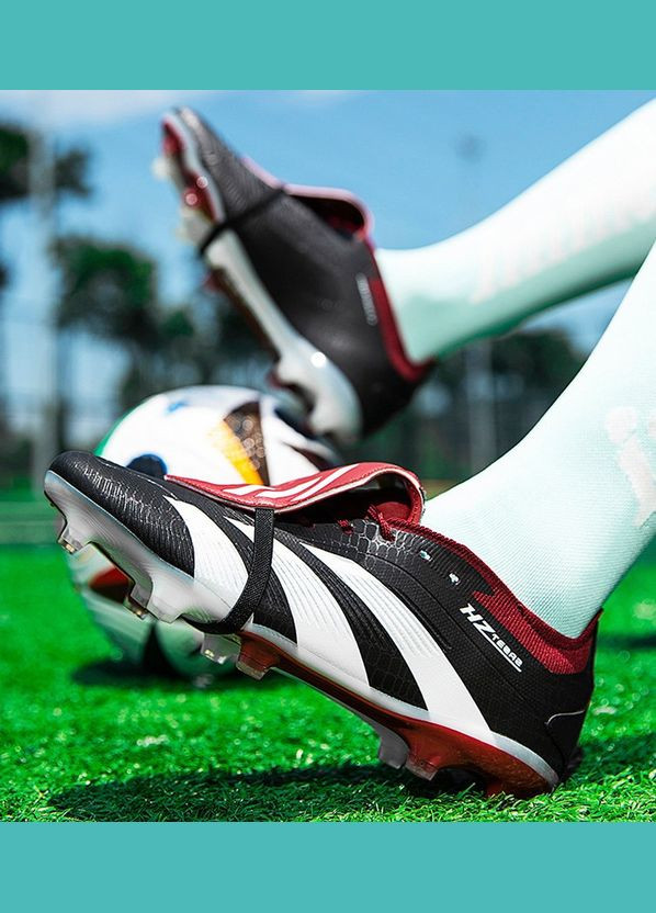 Черные футбольные бутсы No Brand без шнурков