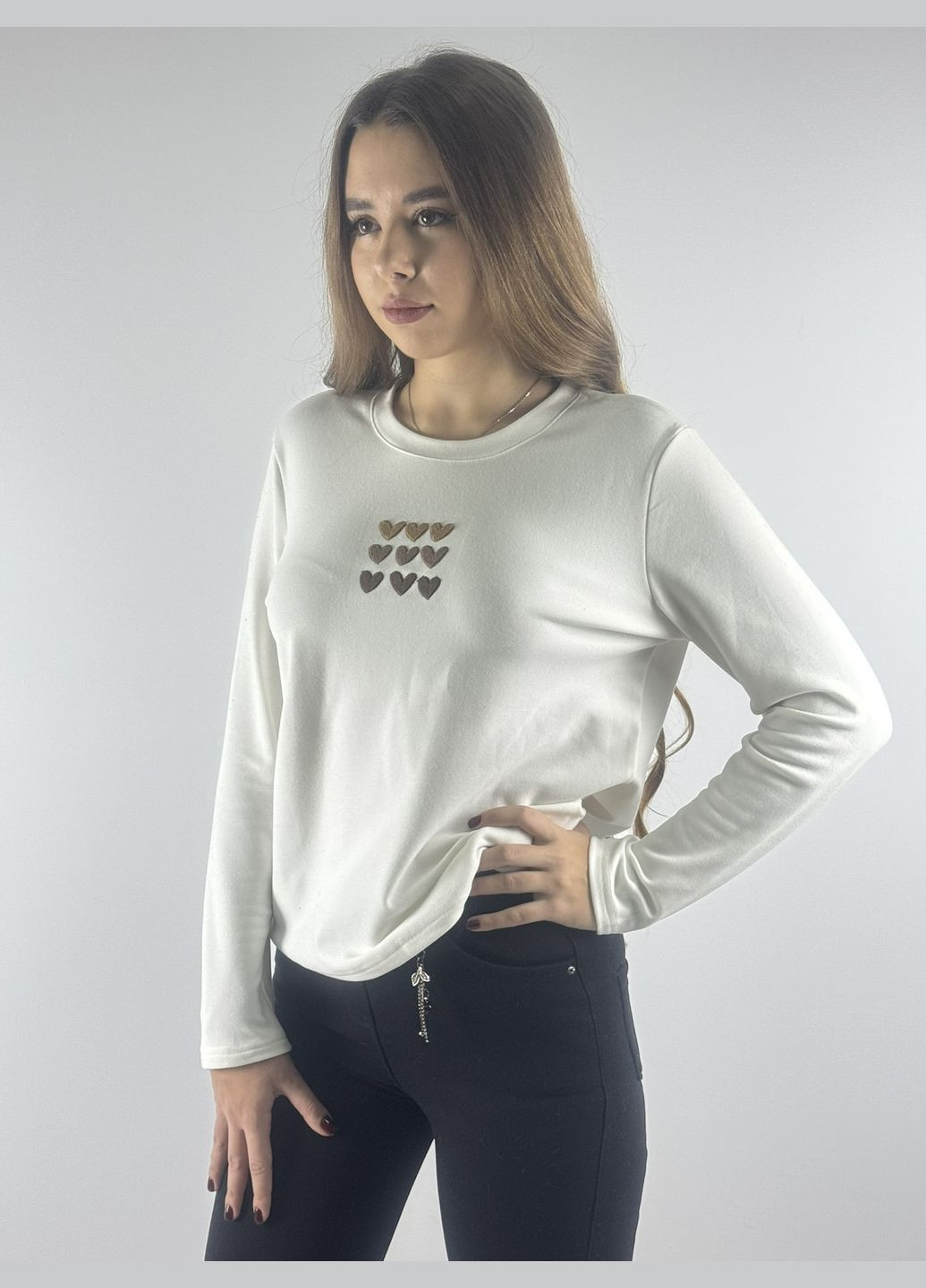 Білий світшот жіночий, білого кольору, м, яка байка. дуже приємна на дотик Kor@Kor (314962619)