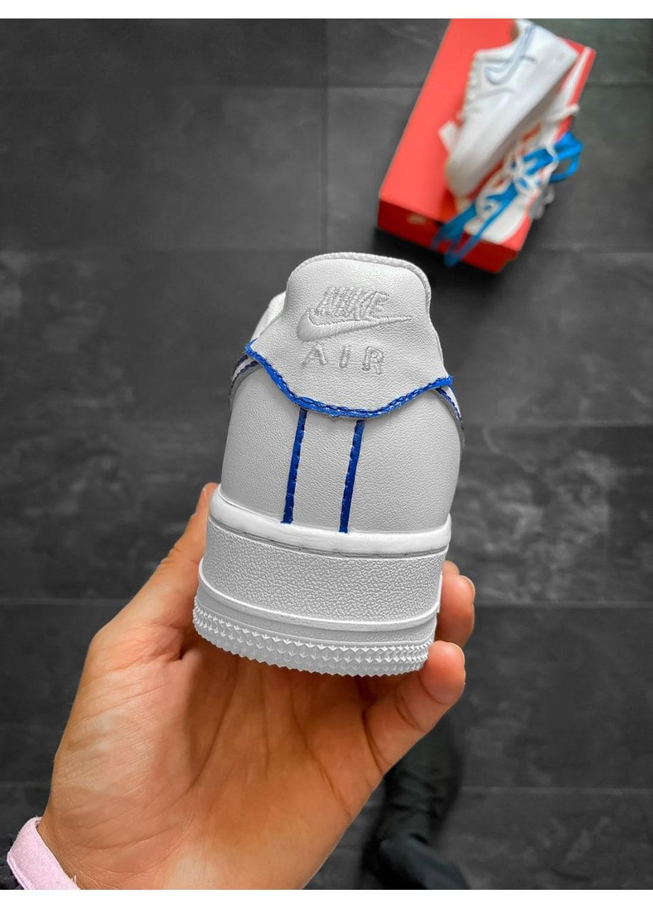 КРОСІВКИ ЖІНОЧІ NIKE AIR FORCE 1 LOW WHITE BLUE НАЙК АІР ФОРС 1 ПРЕМІУМ No Brand білі демісезони (367168474)