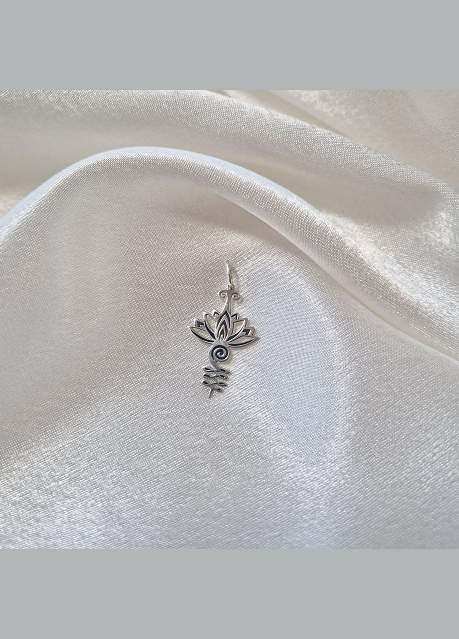 Серебряная подвеска без камней Лотос серебро 925 пробы Родированное 734р 1.09г No Brand (322773867)