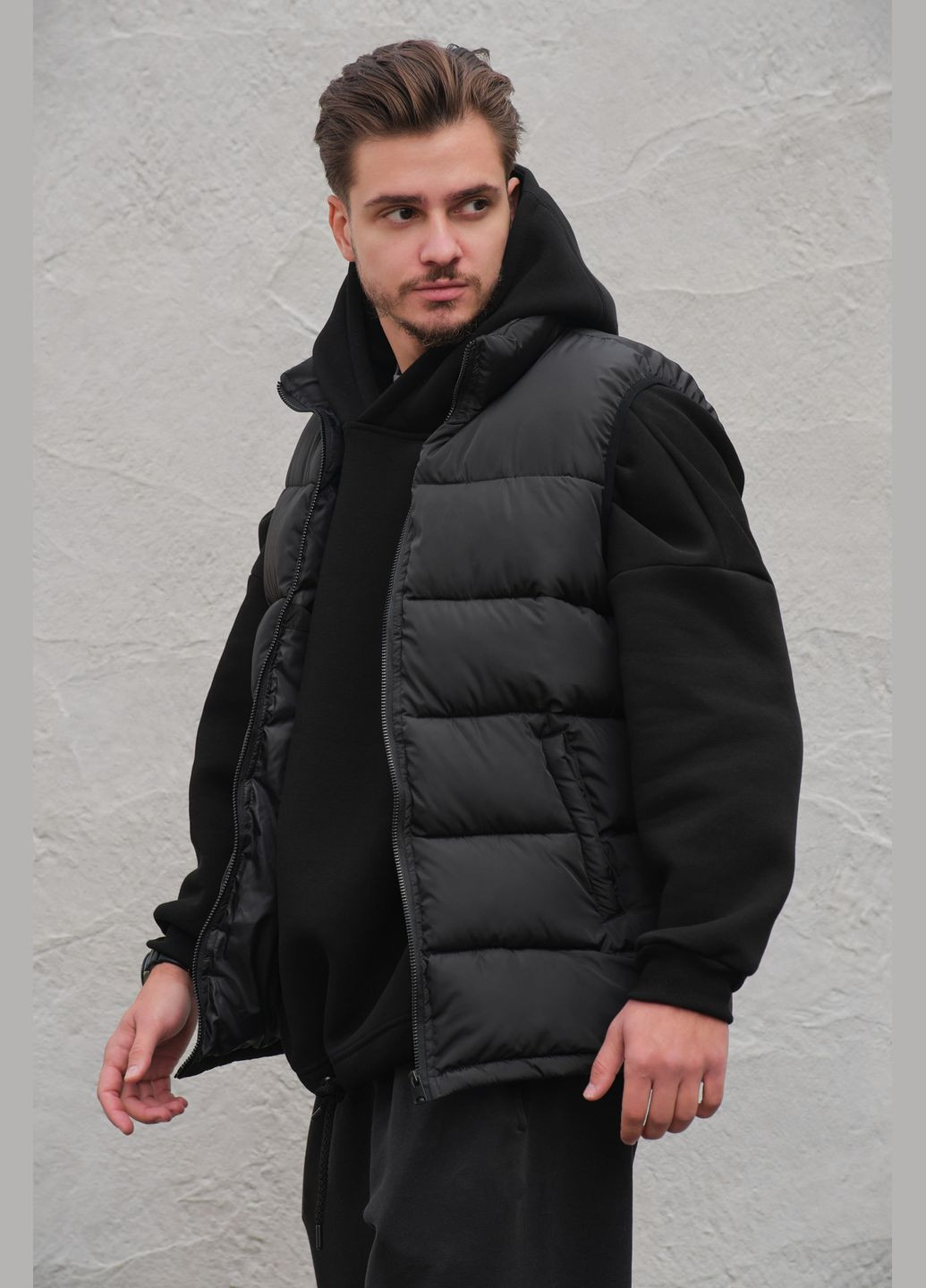 Чорна демісезонна чоловіча пухова куртка жилетка безрукавка стьобана cash Without