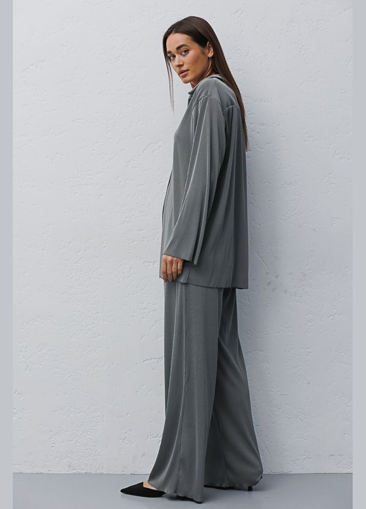 Жіночий плісований костюм зі штанами та сорочкою Arjen (289842822)