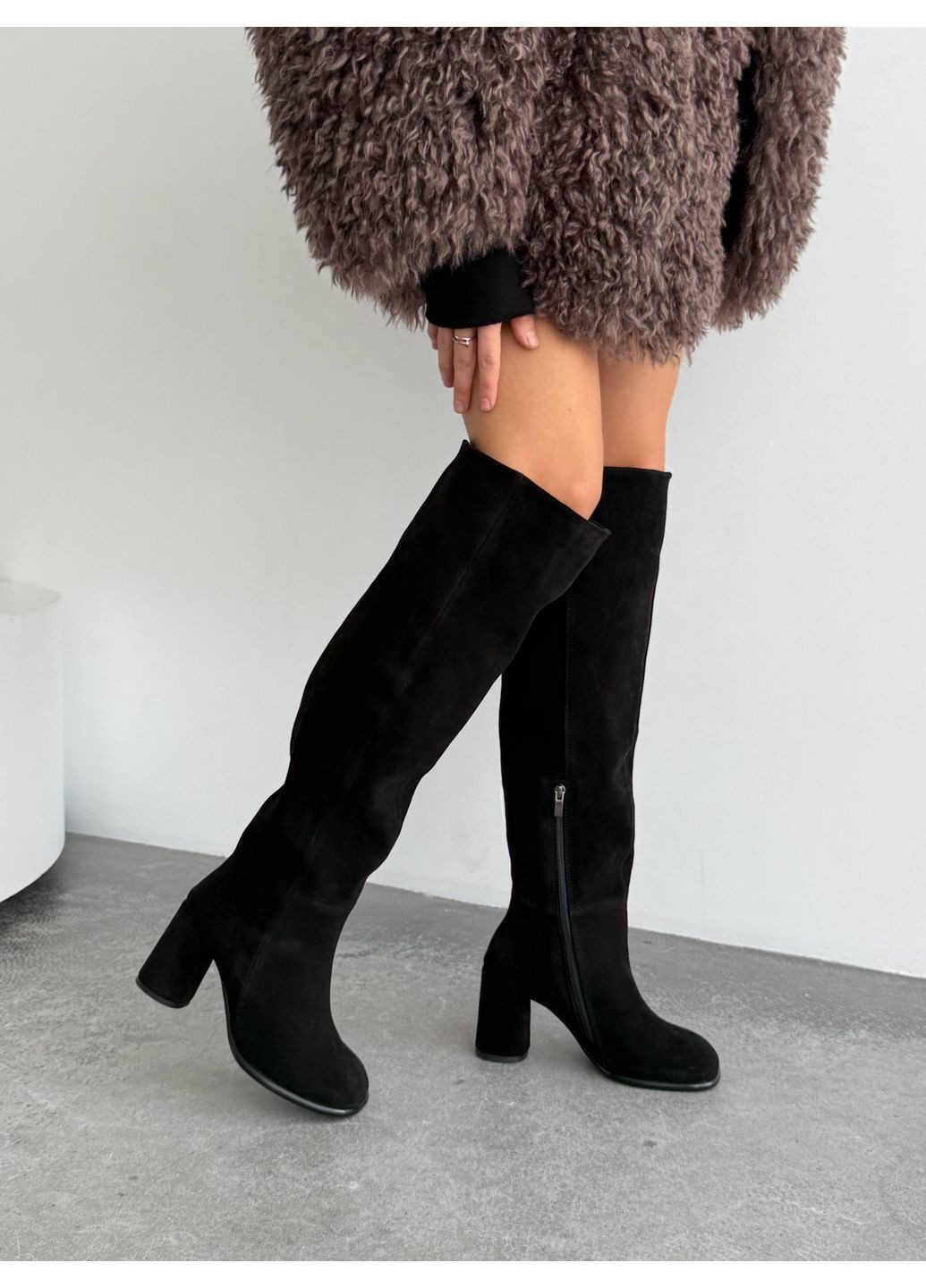 Черные осенние демисезонные ботфорты No Brand