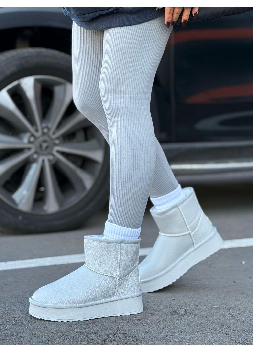 Жіночі уггі натуральна шкіра сірі на хутрі зимові на високій підошві дутики теплі No Brand (367954632)