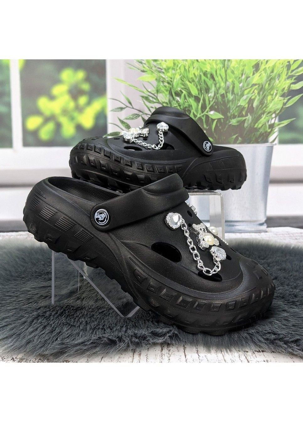 Кроксы женские с джибитсами Jose Amorales (336709065)